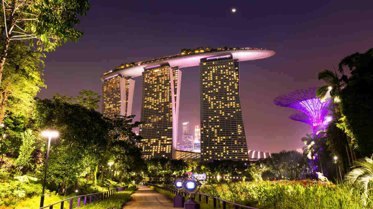 singapore transit guide