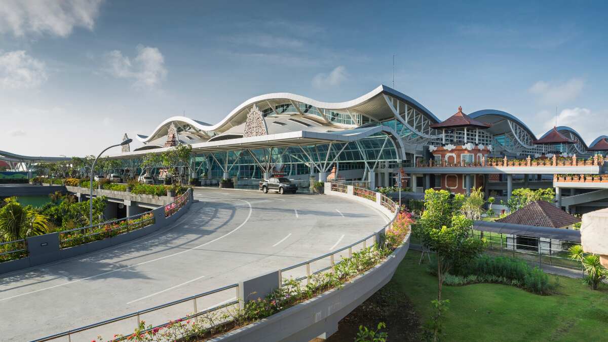 bali airport arrival